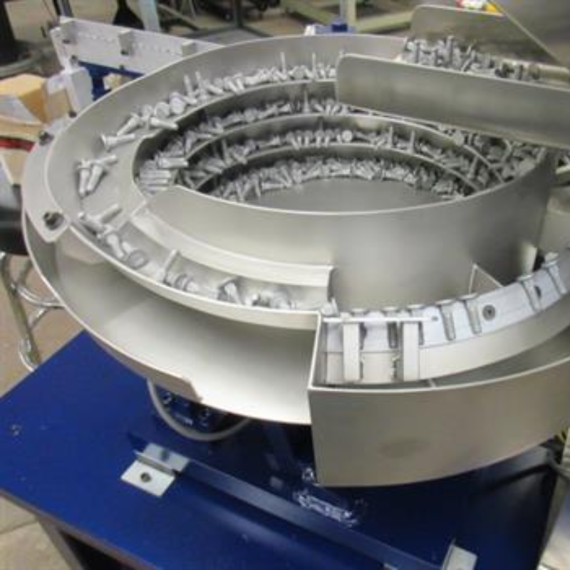 Hệ thống cấp liệu rung - Giải pháp cho ngành công nghiệp ô tô 10 cấp liệu rung cho ngành ô tô (1)