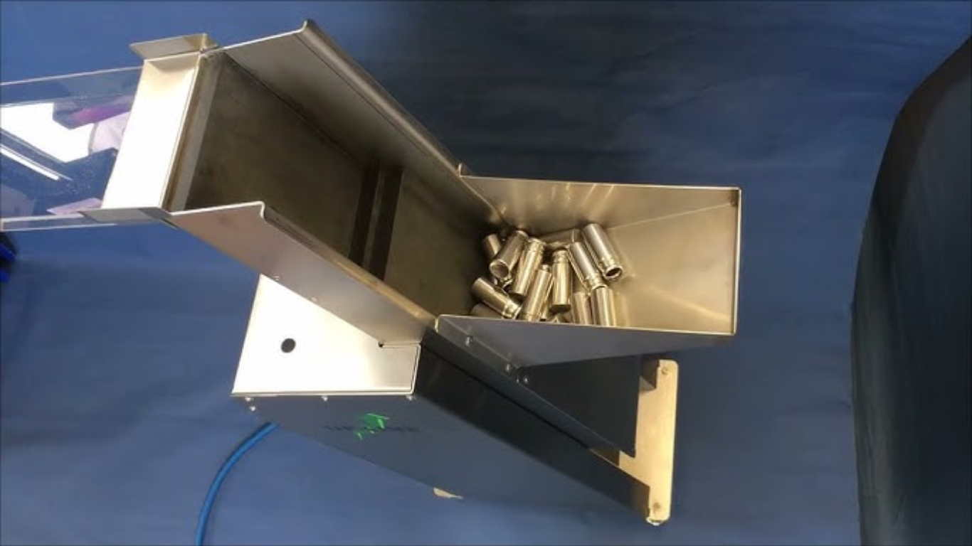 Khái niệm & Nguyên lý hoạt động của Step Feeder