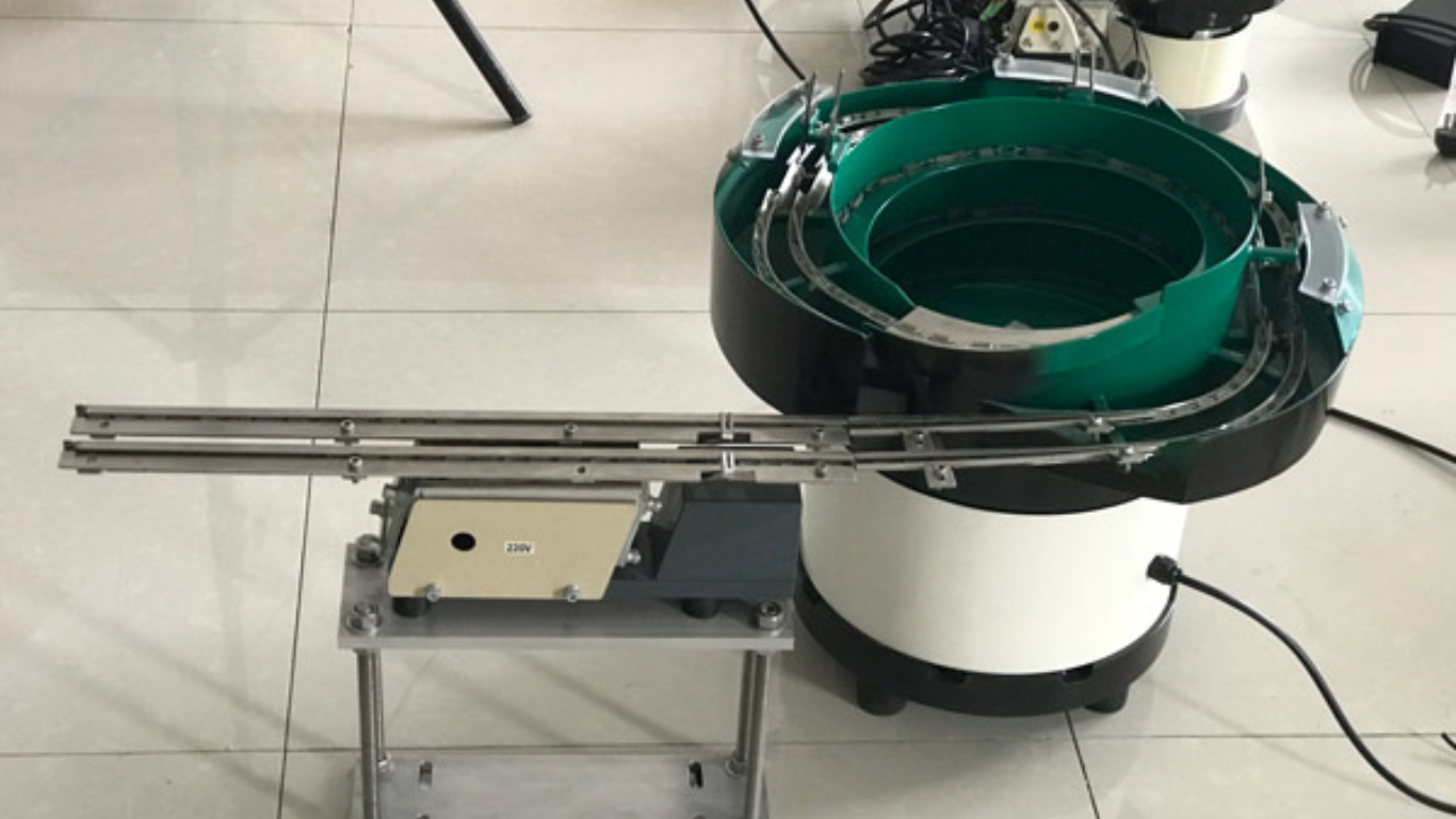 Vai trò cốt lõi của máy cấp phôi trong sản xuất tự động