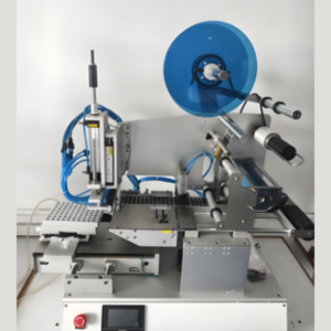 Máy dán màng độ chính xác cao (1)