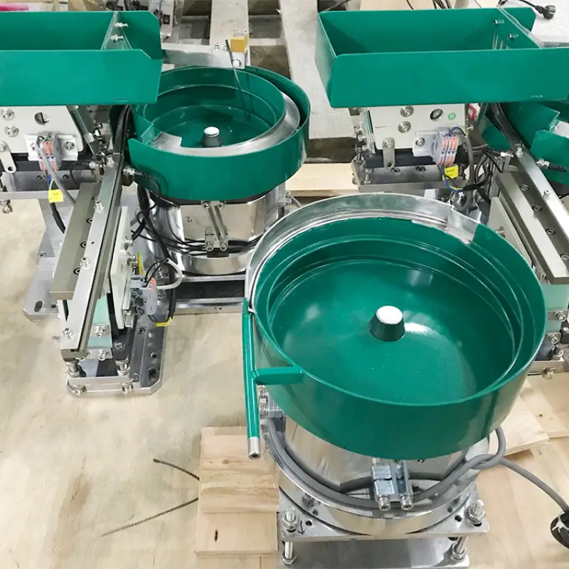 Phễu rung tự động mini: Giải pháp nhỏ gọn cho linh kiện siêu nhỏ 1 Phễu rung tự động mini