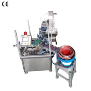 máy lắp ráp nắp nhựa