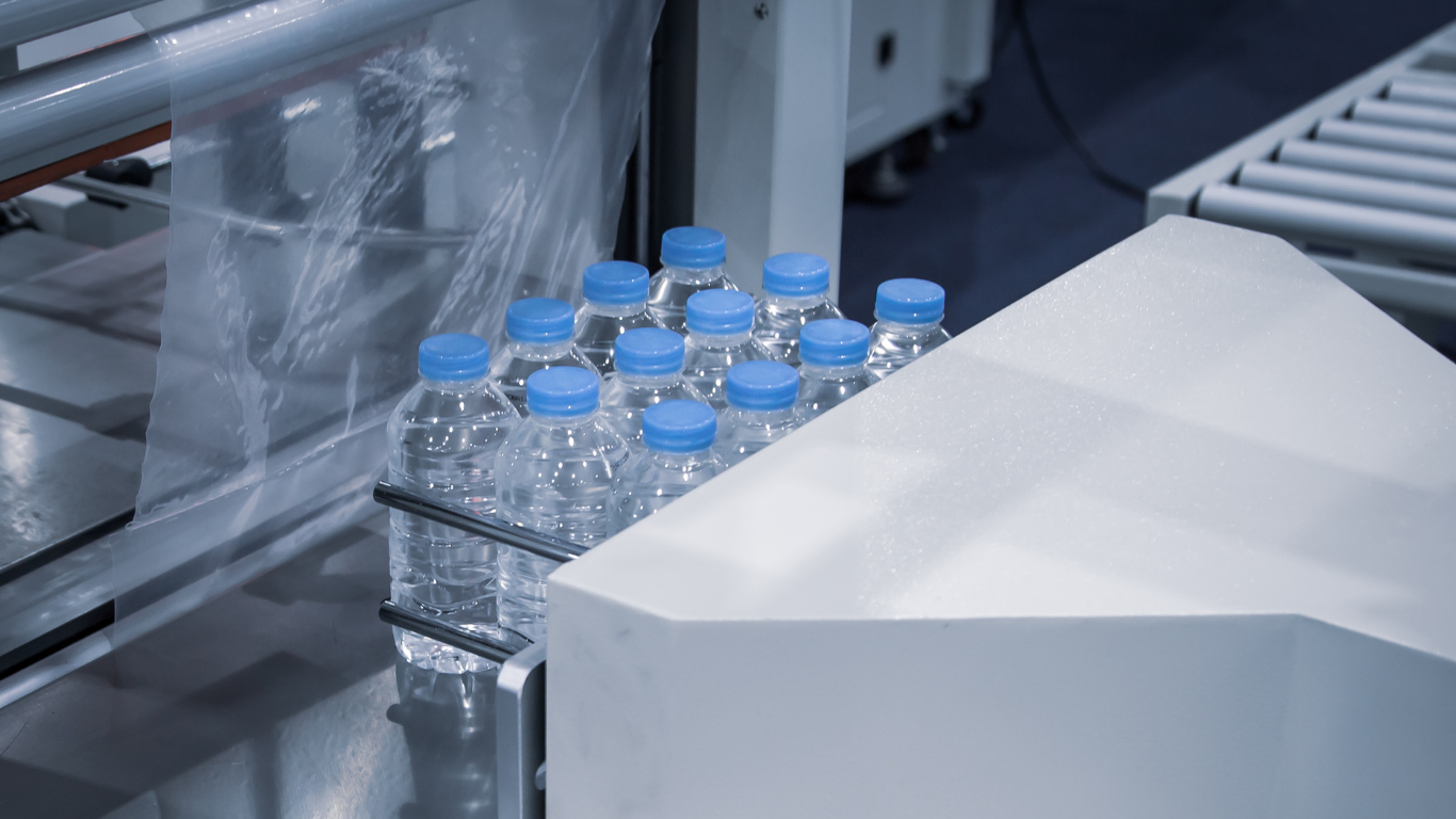 Máy dán nhãn bán tự động chai tròn: Giải pháp chuyển đổi tối ưu cho Startup và SMEs 2 Cấu tạo và quy trình vận hành đơn giản