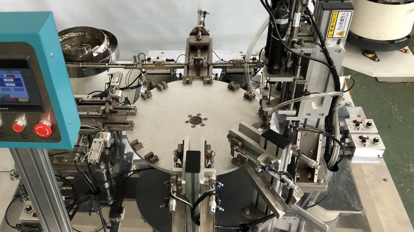 Máy lắp ráp kim loại: Độ bền cơ học và độ chính xác công nghiệp 1 Đặc thù khi lắp ráp kim loại bằng tự động hóa