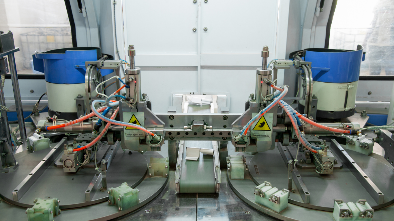 Giải pháp cấp phôi linh hoạt: Sản xuất không-tooling đánh bại máy rung bát truyền thống 3 Lợi ích kinh tế và vận hành của Flexible Feeder