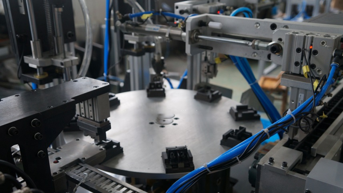 Máy lắp ráp kim loại: Độ bền cơ học và độ chính xác công nghiệp 3 Ứng dụng lắp ráp kim loại tiêu biểu trong công nghiệp