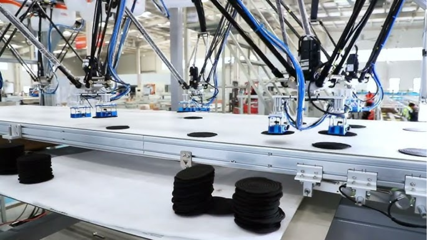 Robot Delta tự động hóa: Giải mã "vua tốc độ" trong sản xuất công nghiệp 2 Ưu điểm vượt trội của Robot Delta trong tự động hóa