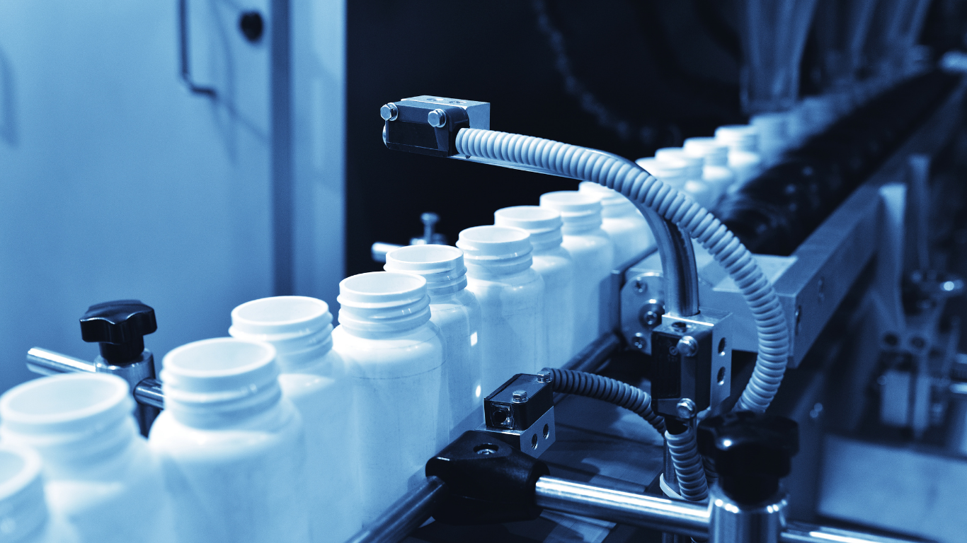 Bộ điều khiển nạp tuyến tính: Duy trì tốc độ cấp phôi ổn định 100% 2 Phân loại bộ điều khiển hiện đại