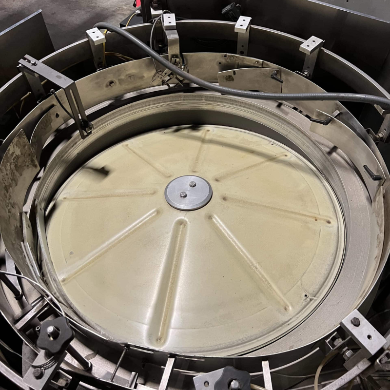 Tuổi thọ máy cấp liệu ly tâm: Bí quyết kéo dài độ bền và tối ưu hóa ROI 5 Tuổi thọ máy cấp liệu ly tâm