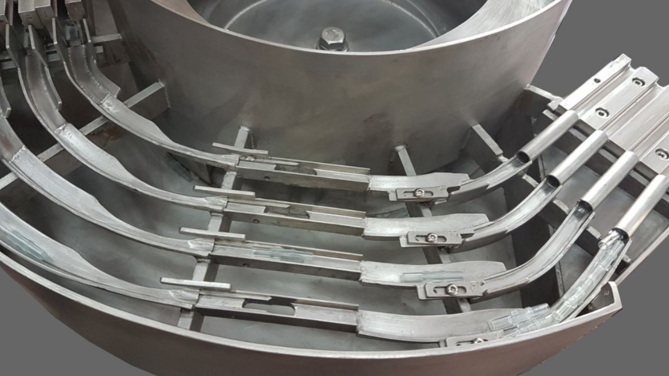 Hiệu suất máy cấp liệu rung: 4 yếu tố quyết định và chiến lược tối ưu hóa năng suất 1 Các chỉ số chính đo lường hiệu suất (KPIs)