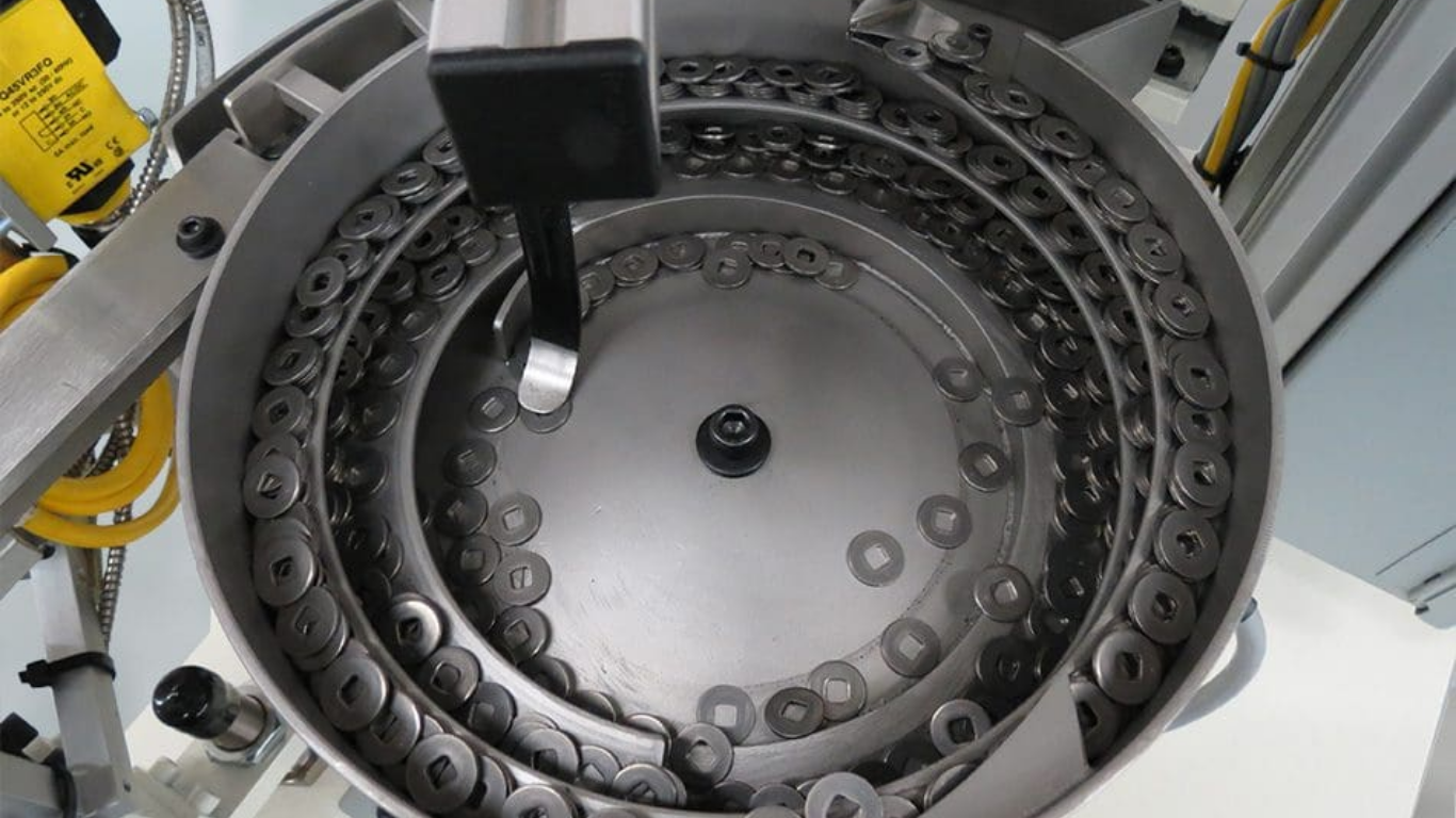 Máy cấp liệu rung tốc độ cao: 4 yếu tố kỹ thuật đột phá năng suất vượt 300 CPM 1 Định nghĩa và chỉ số tốc độ cao