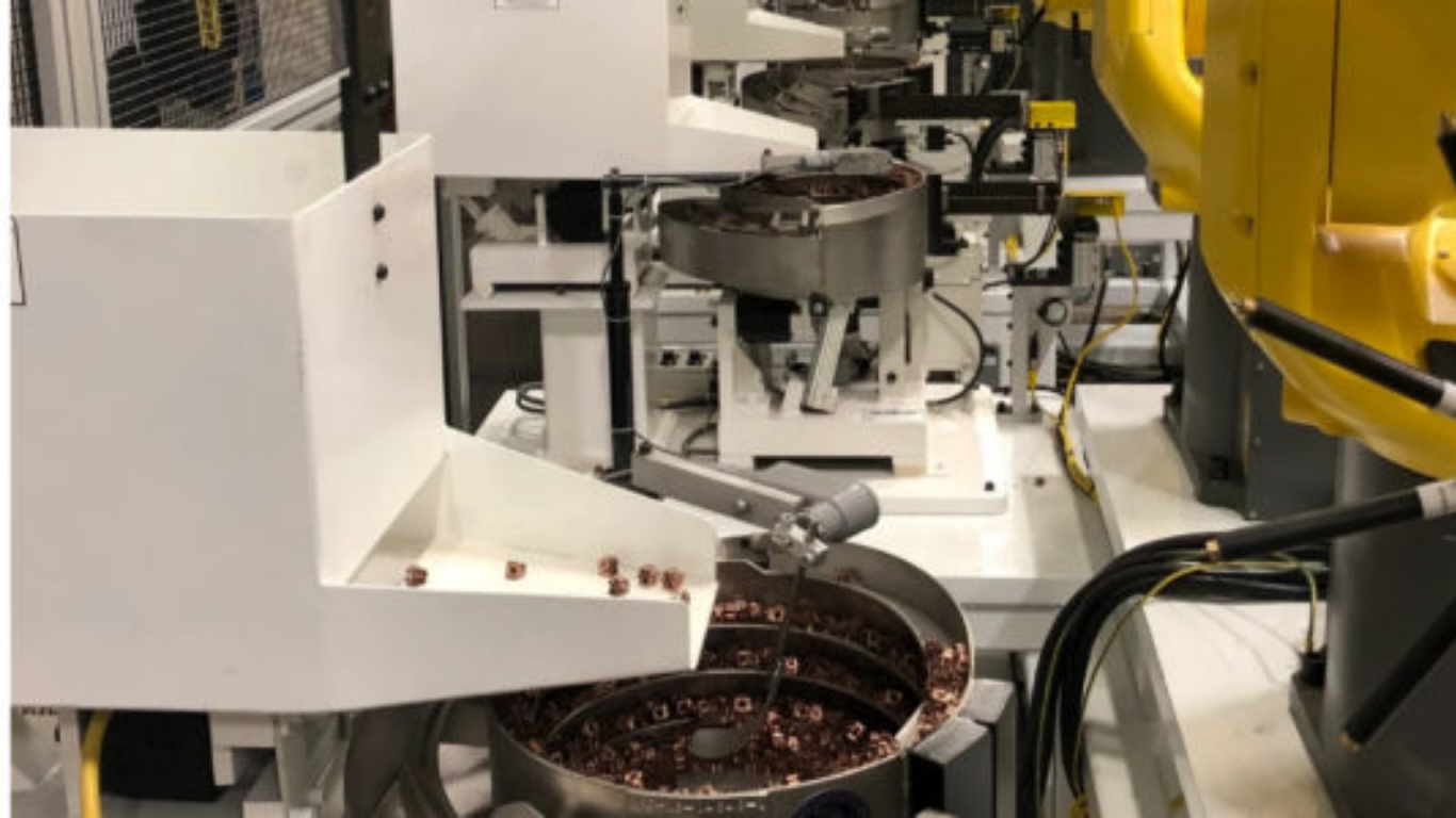 Tần số rung máy cấp liệu: Bí quyết đạt tốc độ & hiệu suất cao nhất 3 Hướng dẫn điều chỉnh tần số rung máy cấp liệu