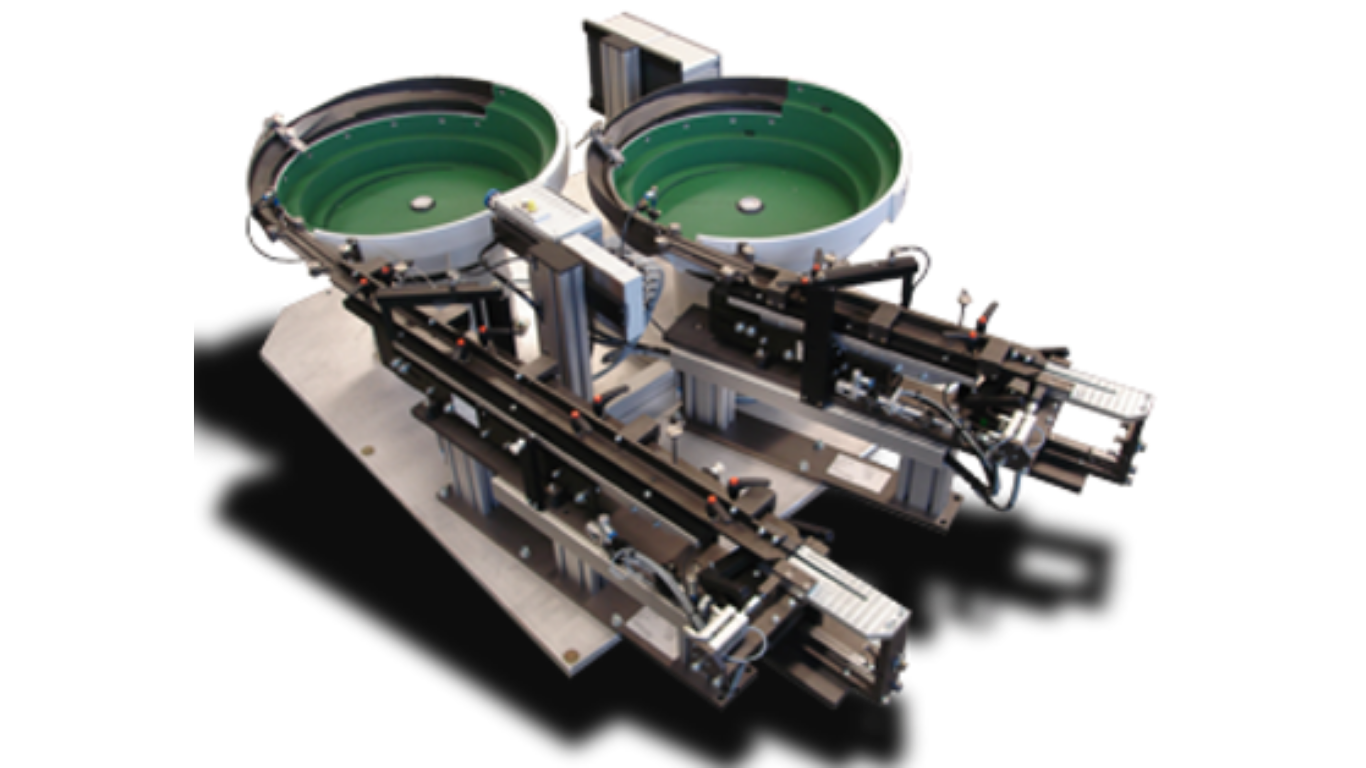 Máy cấp liệu rung và Cobots: Giải pháp lắp ráp tự động hóa linh hoạt 3 kết hợp máy rung và Cobots