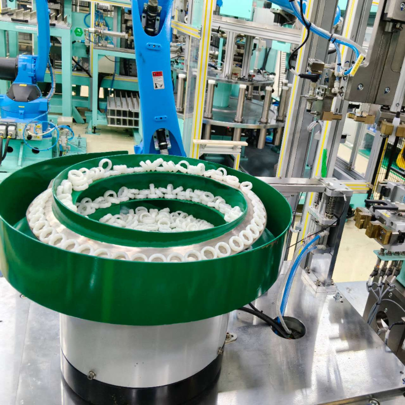 Máy cấp liệu rung tự động là gì? Nguyên lý, thành phần và ứng dụng tối ưu hóa 3 Máy cấp liệu rung tự động