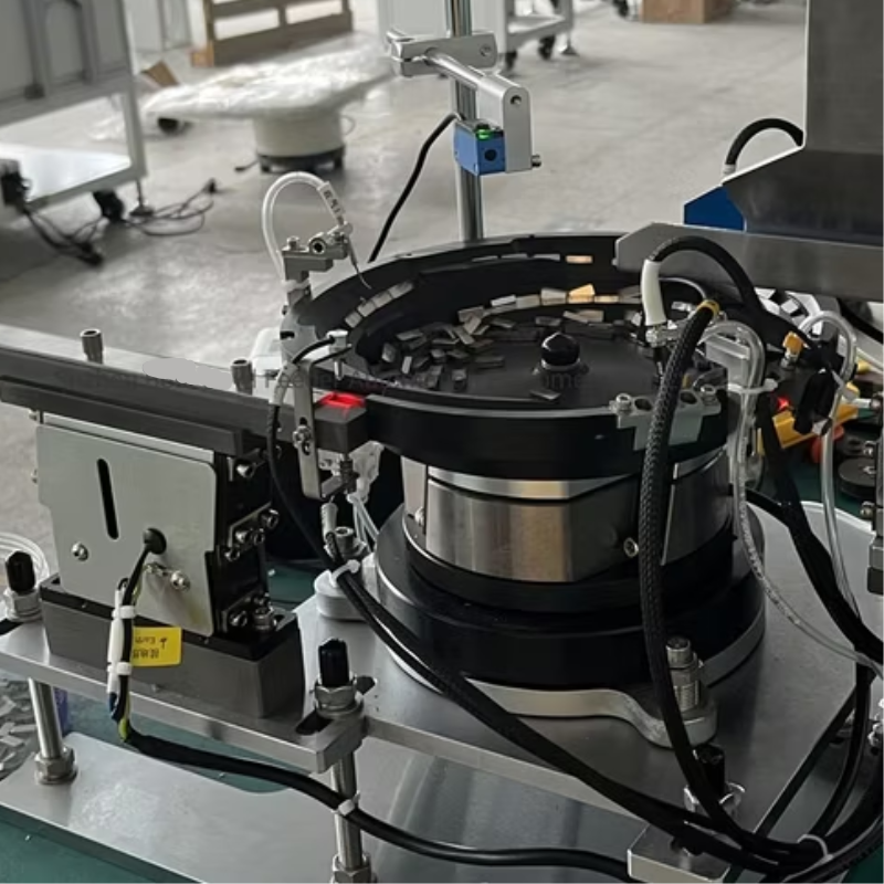 Tốc độ cấp liệu của máy rung: 7 yếu tố quyết định và cách tối ưu năng suất 2 Tốc độ cấp liệu của máy rung