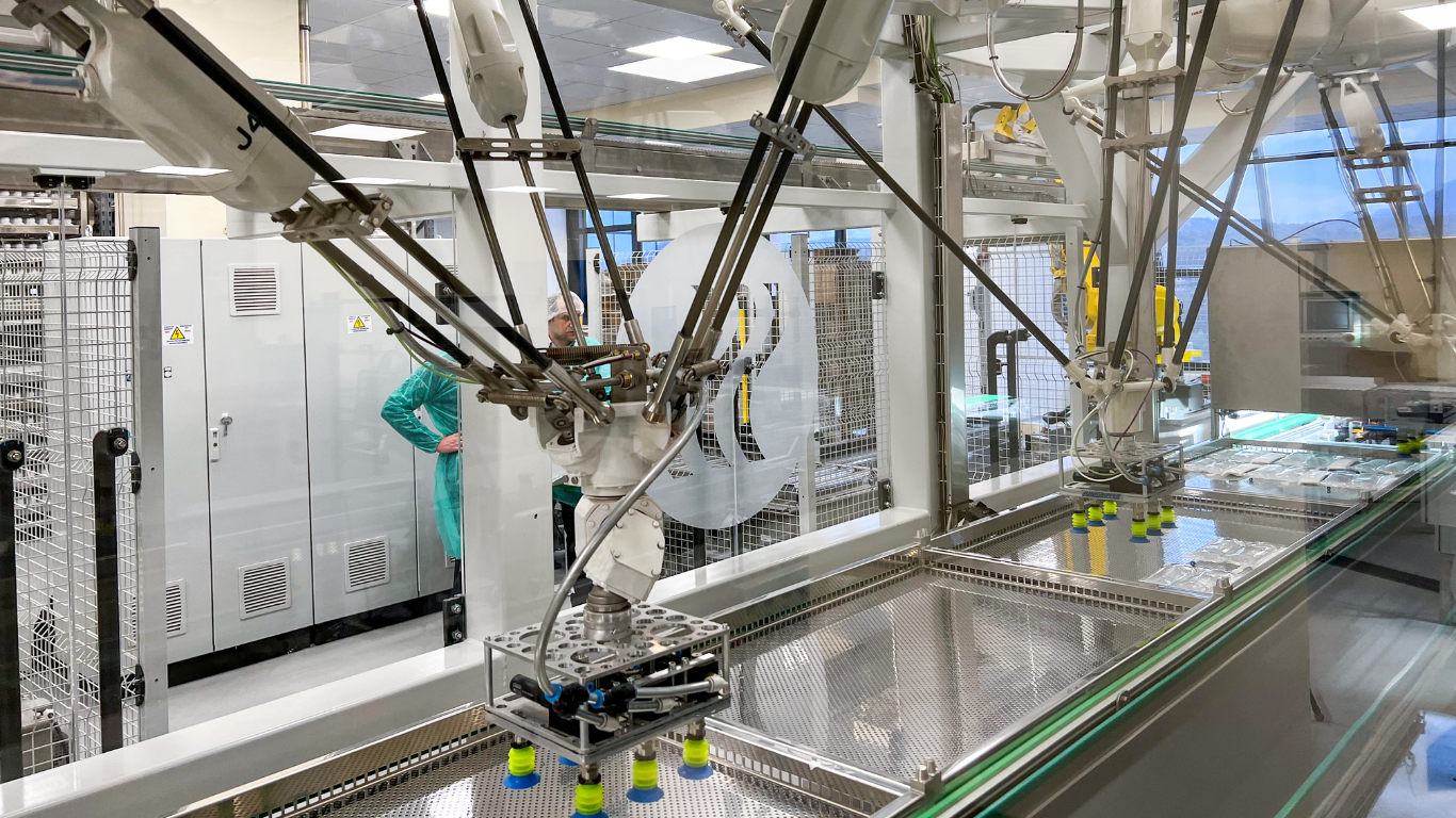 Robot Delta chất lượng cao: Tiêu chuẩn cho dây chuyền tự động hóa 2 Lợi ích vượt trội khi sử dụng Robot Delta tại SWOER