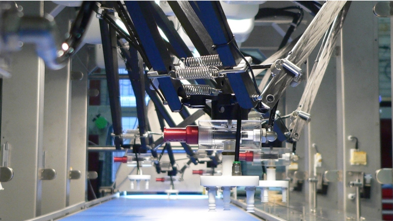 Dịch vụ hậu mãi và linh kiện sẵn có