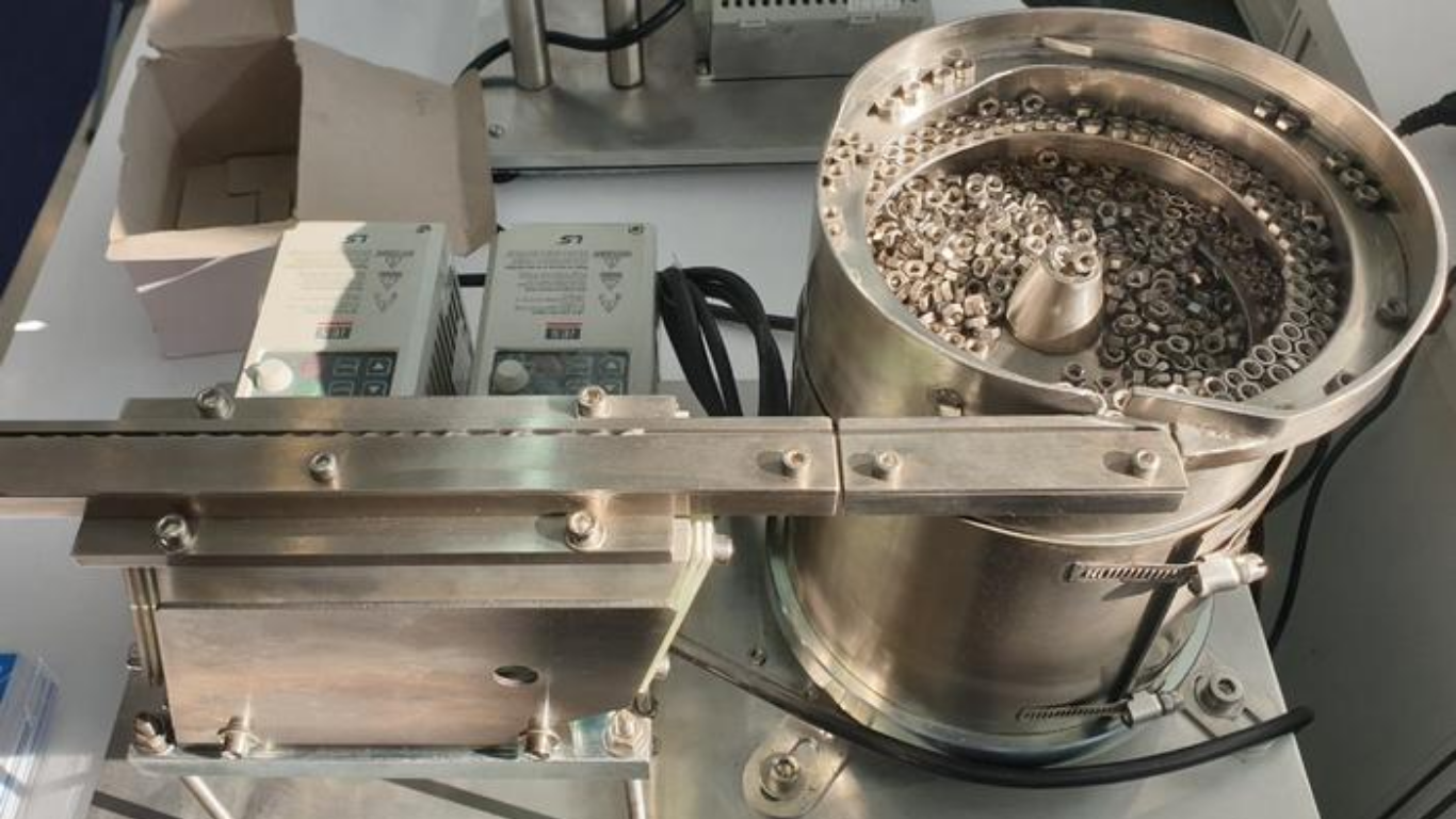 Nguyên lý vận hành của hệ thống mâm rung