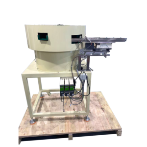 BỘ CẤP LIỆU RUNG VỚI VỎ CÁCH ÂM