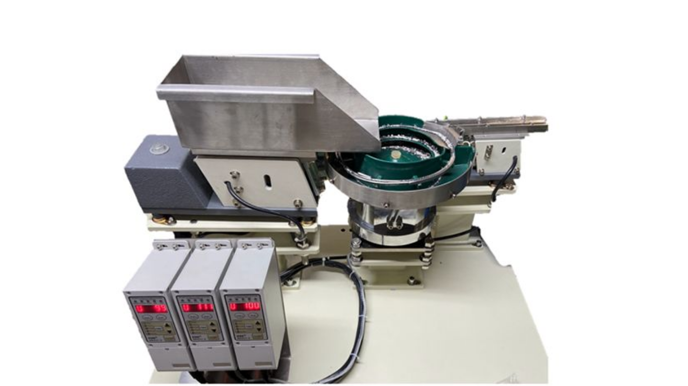 Sự khác biệt giữa mâm rung mềm và mâm rung thông thường về khả năng bảo vệ phôi