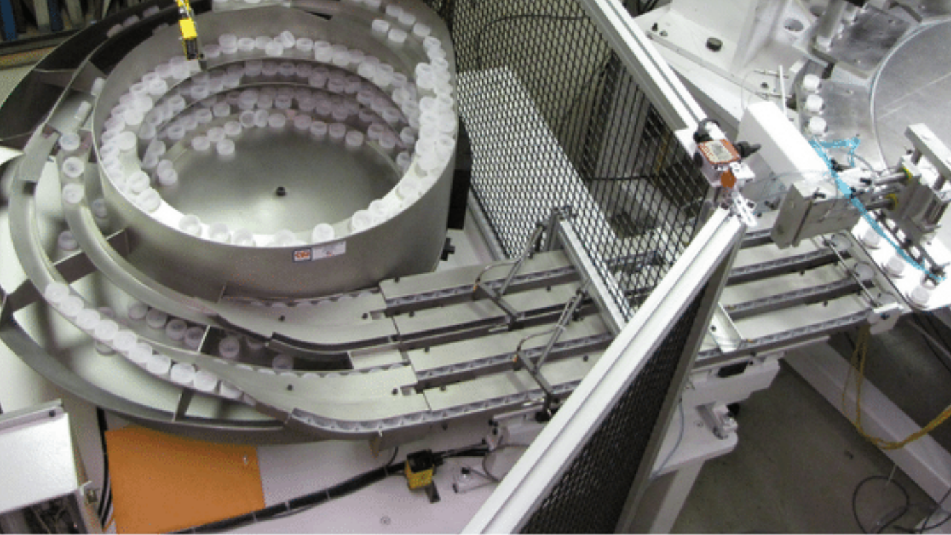 Tiêu chuẩn kỹ thuật khi chế tác cửa cấp liệu của mâm rung tại SWOER