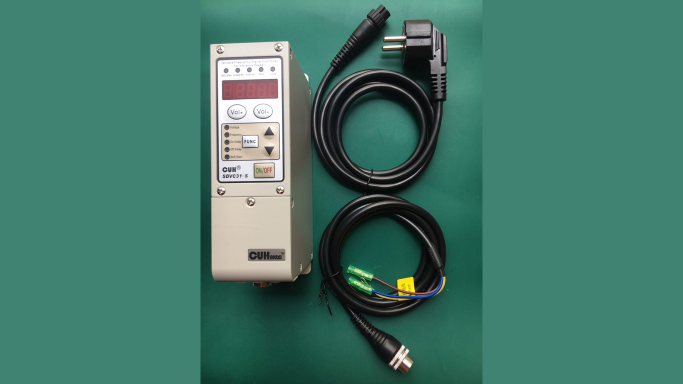 Bộ điều khiển rung mâm cấp liệu: Giải pháp tối ưu tốc độ nạp phôi 2 Các dòng bộ điều khiển rung phổ biến trên thị trường