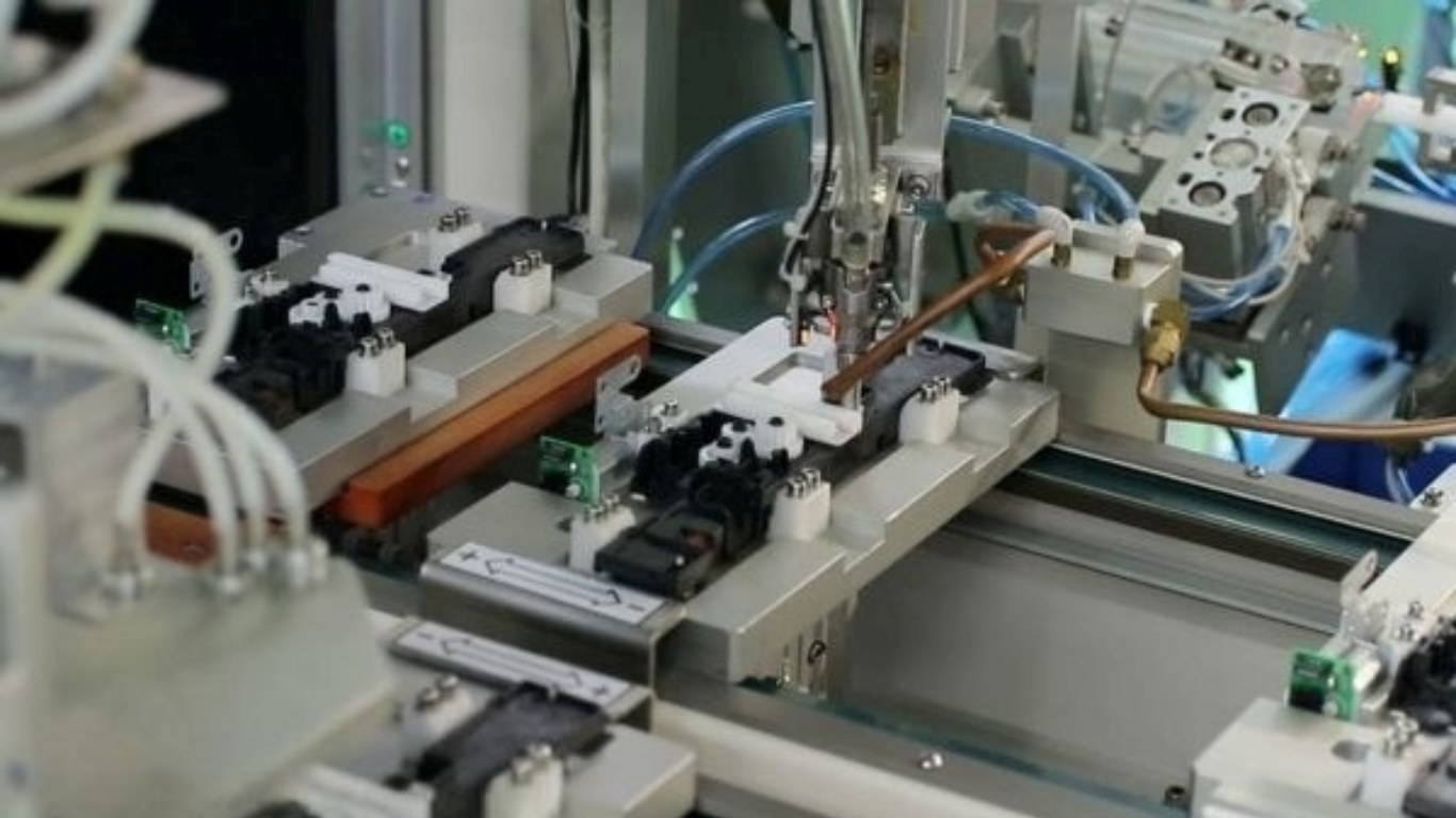 Hệ thống quản lý chất lượng là tiêu chí lựa chọn nhà máy lắp ráp quyết định tỷ lệ lỗi sản phẩm